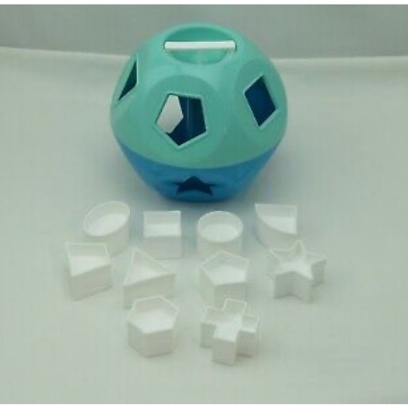 Tupperware Other - Tupperware Shape-O-Toy